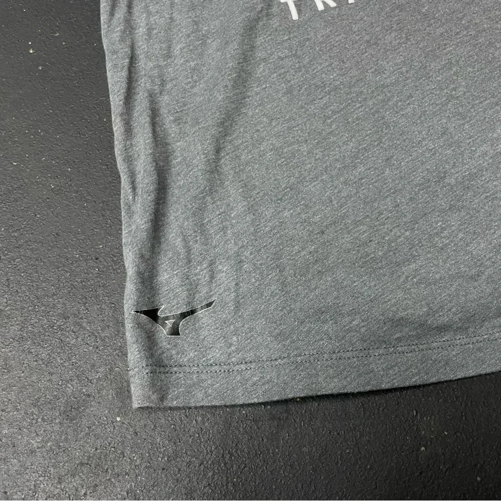 MIZUNO Atlanta Track Club Running Tank size M wmns - Picture 2 of 5